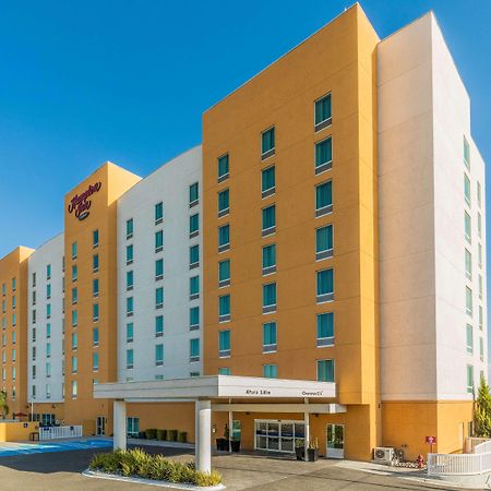Hampton By Hilton Queretaro Tecnologico Hotel Buitenkant foto