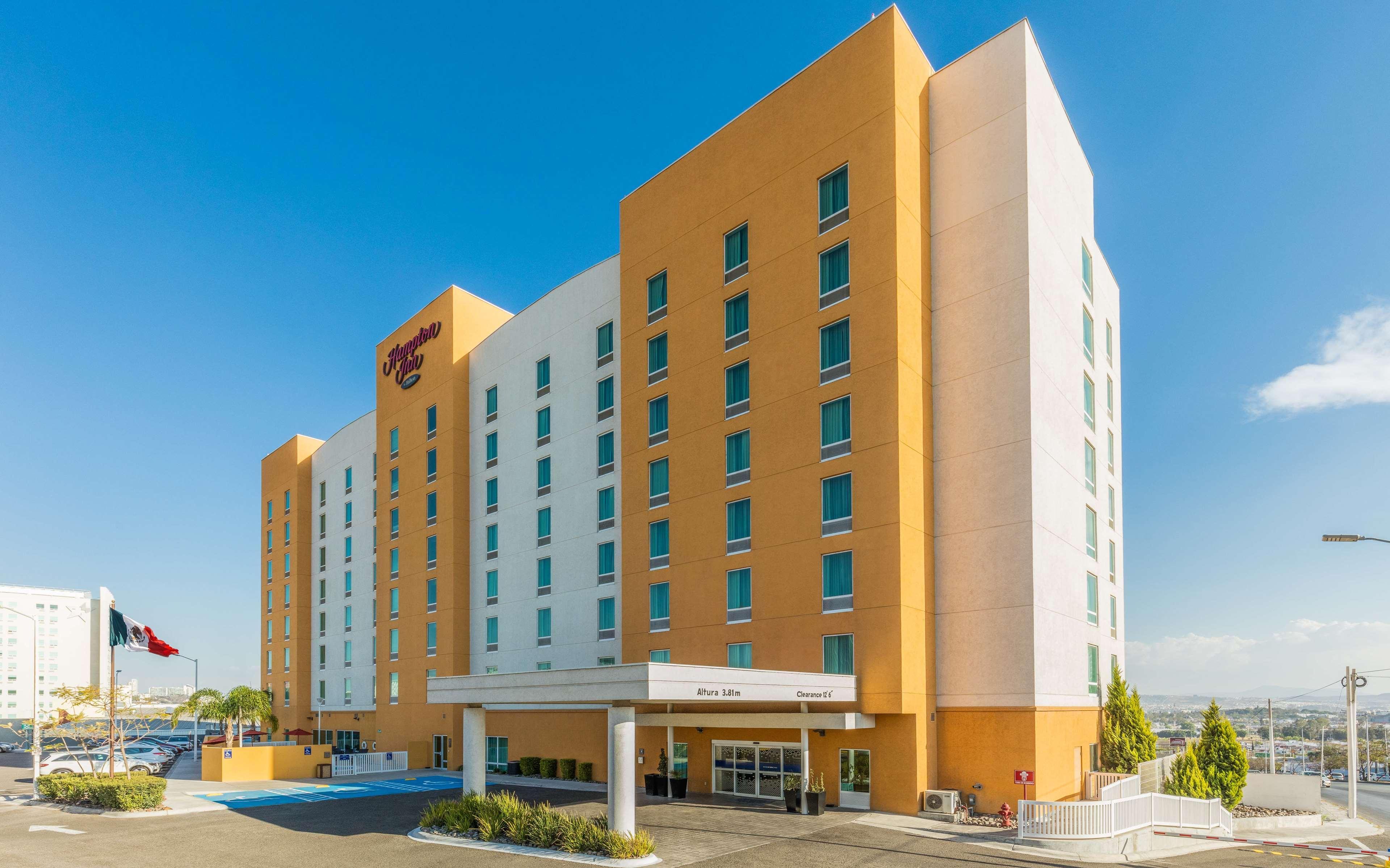 Hampton By Hilton Queretaro Tecnologico Hotel Buitenkant foto