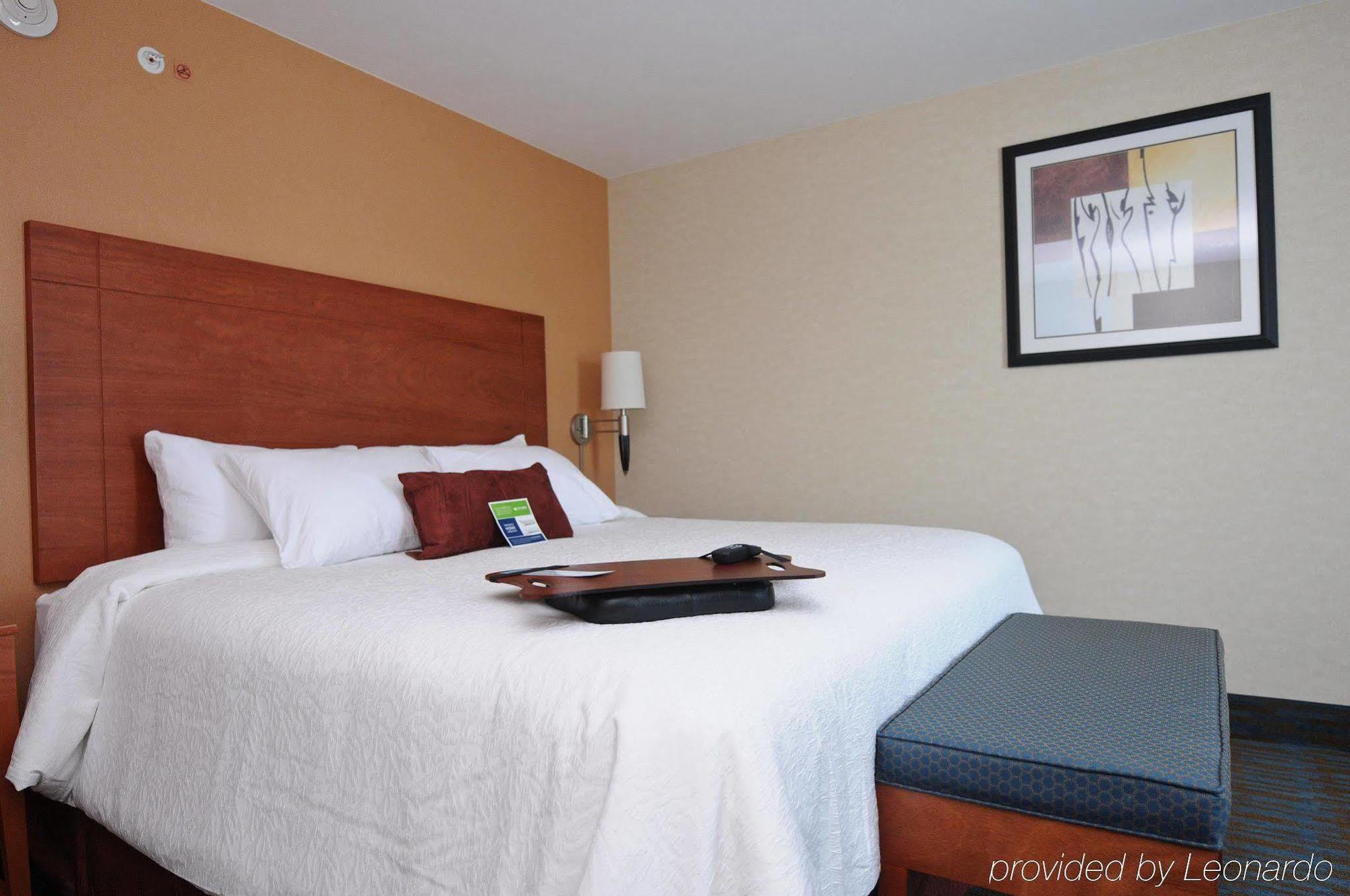Hampton By Hilton Queretaro Tecnologico Hotel Kamer foto